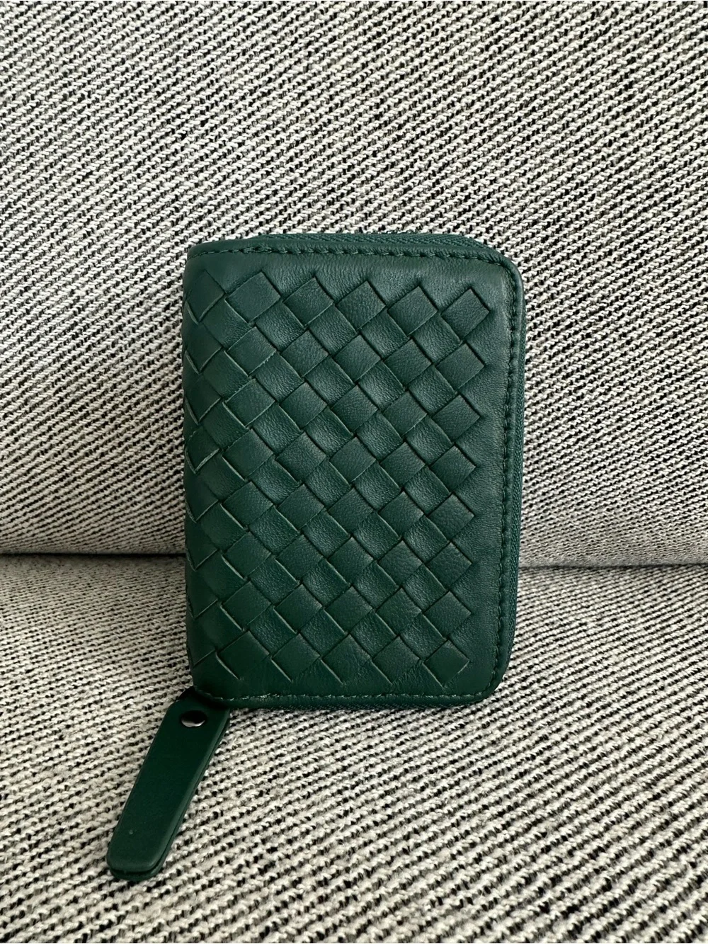 Woven Leather Zip-Around Card Holder Wallet/Card Case Green